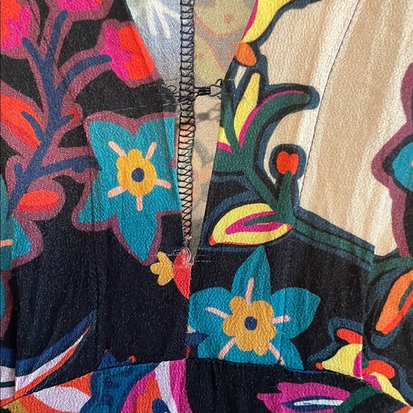 Capjuluca a new story by Aldo-Martins dress floral paisley good used condition - Picture 4 of 9